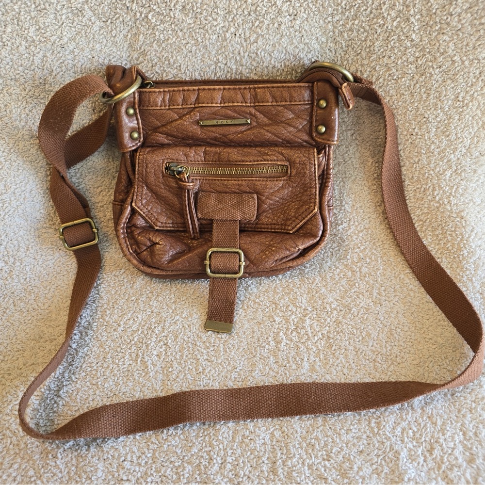 Vintage Roxy Y2K Brown Faux Leather Crossbody Bag Multi-Pocket Boho Purse